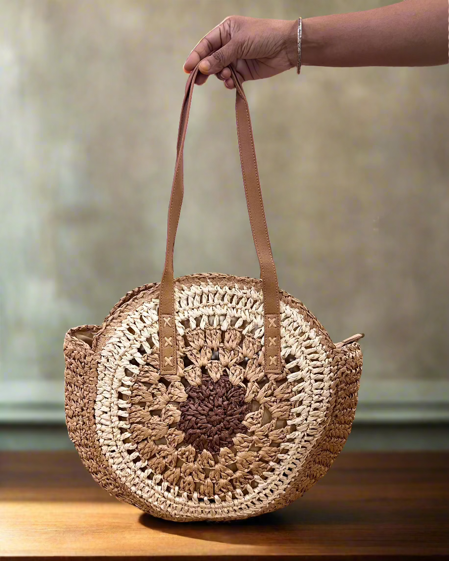 Oversized Round Straw Tote Bag – Chic & Spacious Shoulder Bag for Summer! Front View