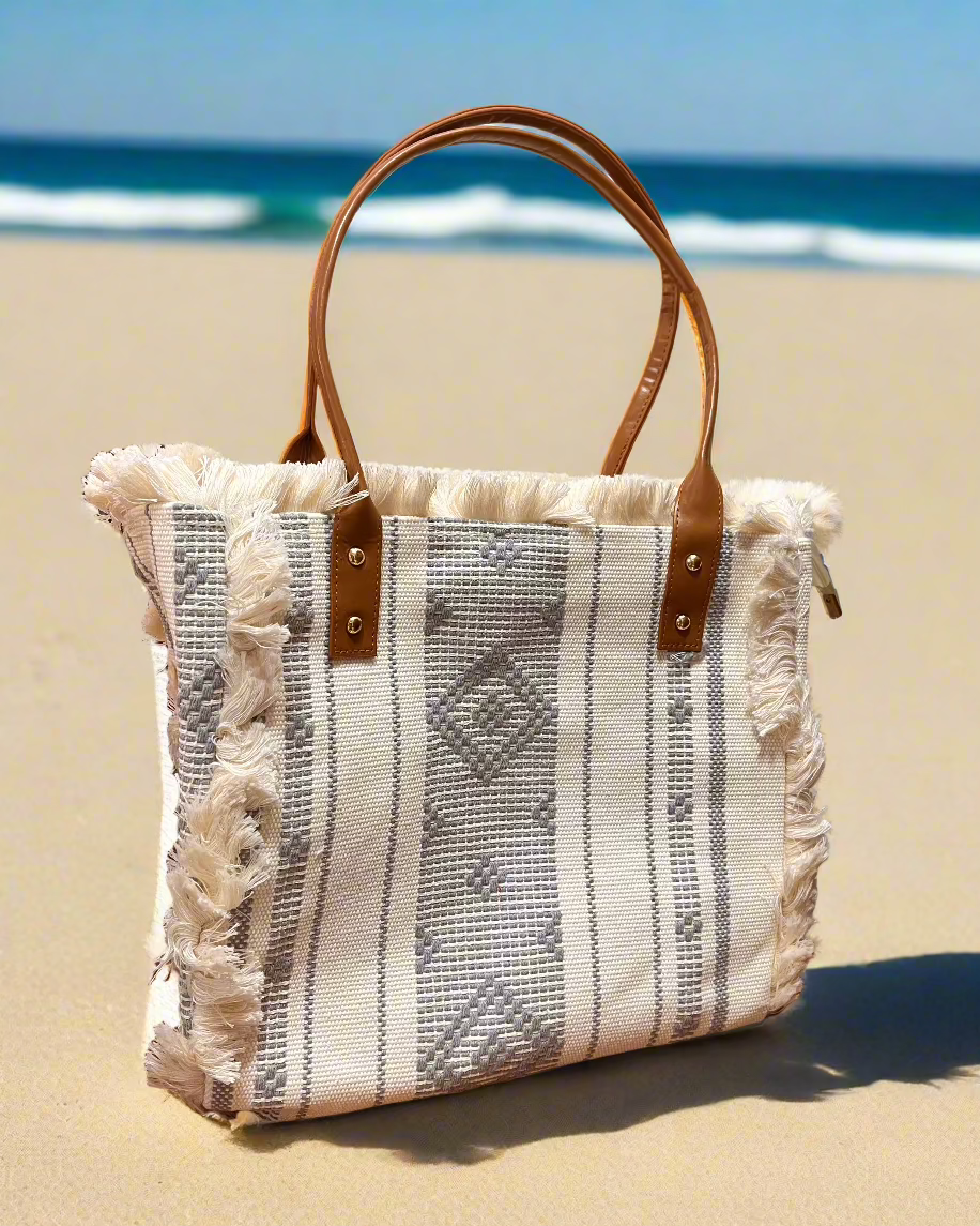 Large Canvas Tote Shoulder Bag – Stylish, Eco-Friendly & Perfect for Daily Use! Front view