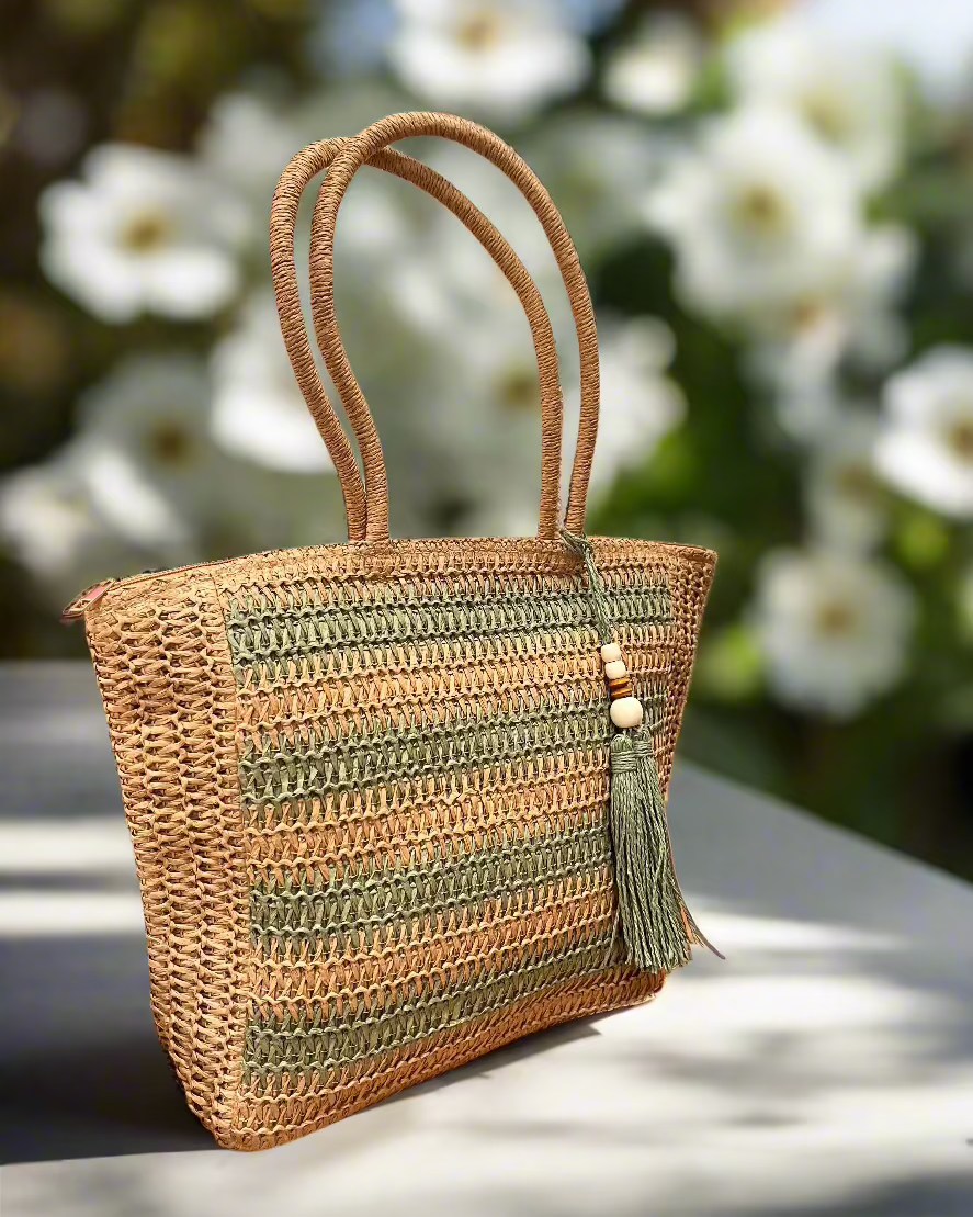 "Eco-Friendly Multicolor Straw Tote – Vibrant & Stylish Shoulder Bag for Any Occasion! Side view